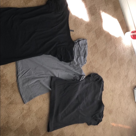 These are a triple bundle shirt blouse women’s - Picture 7 of 7